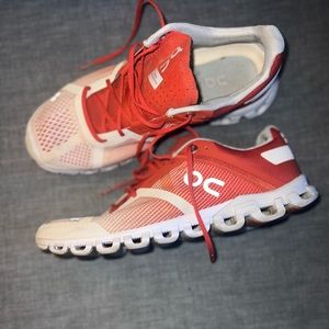 On running cloud flow dust/rose 8.5